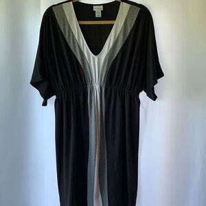 Motherhood black v-neck top/tunic with gray & white stripe
